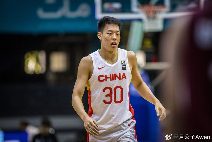 开云体育-他凭啥打17分钟？3中0+3犯2失误，球迷：这种关系户不该进国家队|郭士强|刘金雨|刘礼嘉|上海男篮|中国男篮_新浪体育_新浪新闻